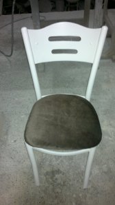 sandalyelerin renk değişimi lake veya cila olarak uygulanır,döşemeleri kumaş yada deri renk değişimi tamirleri yapılır.